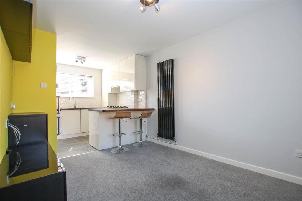 Property photo 3 of 8 Img_3381.Jpg