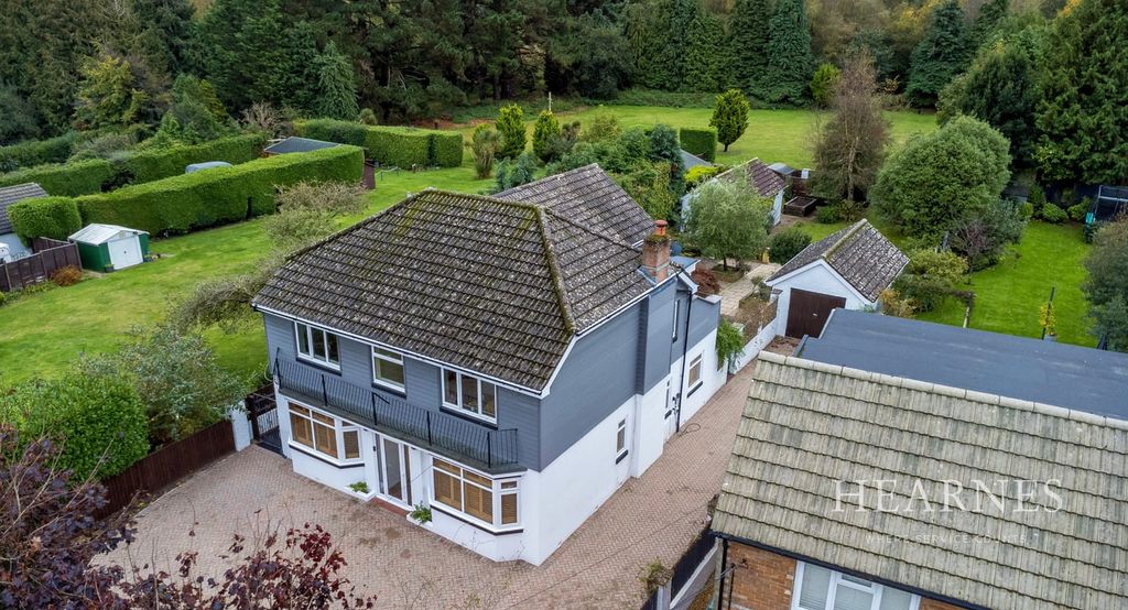 Property photo 1 of 31