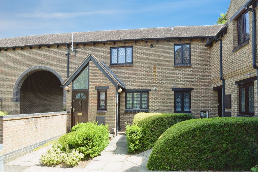 Property photo 1 of 12