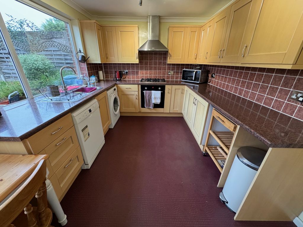 Property photo 2 of 14