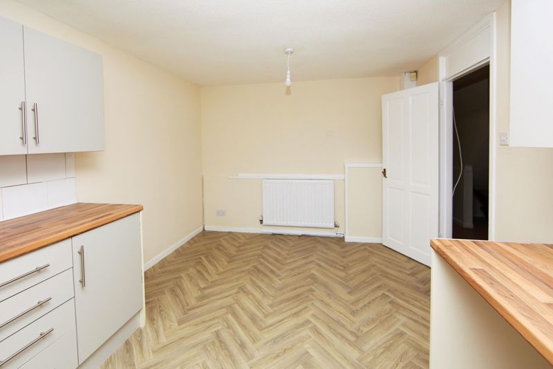 Property photo 3 of 17 Photo 3