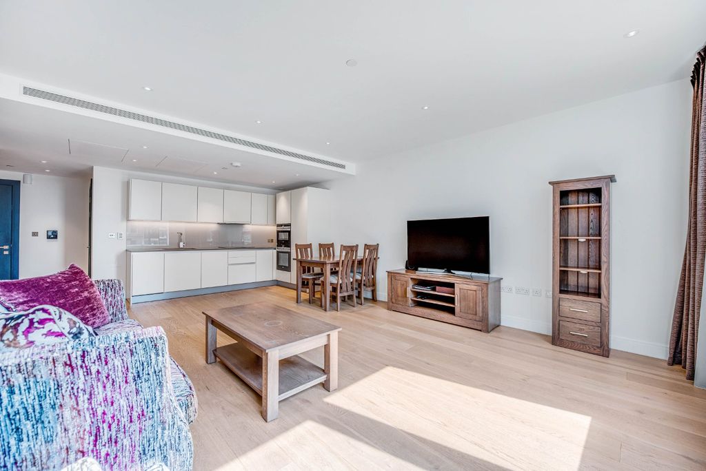 Property photo 3 of 26 Picture No. 44