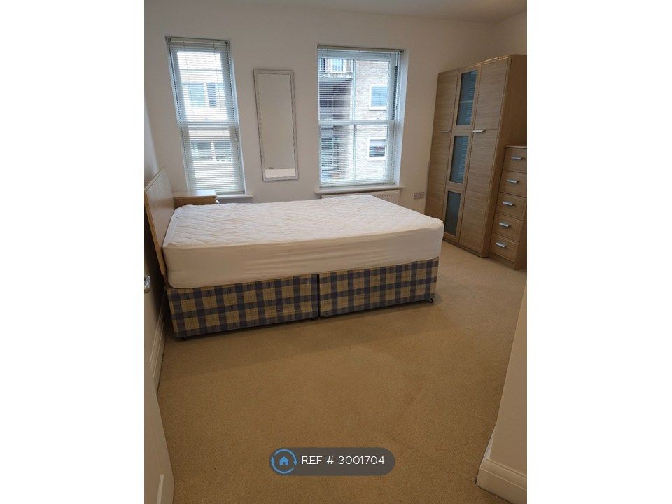 Property photo 3 of 6