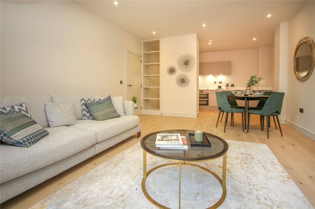 Property photo 3 of 15 Picture No. 29