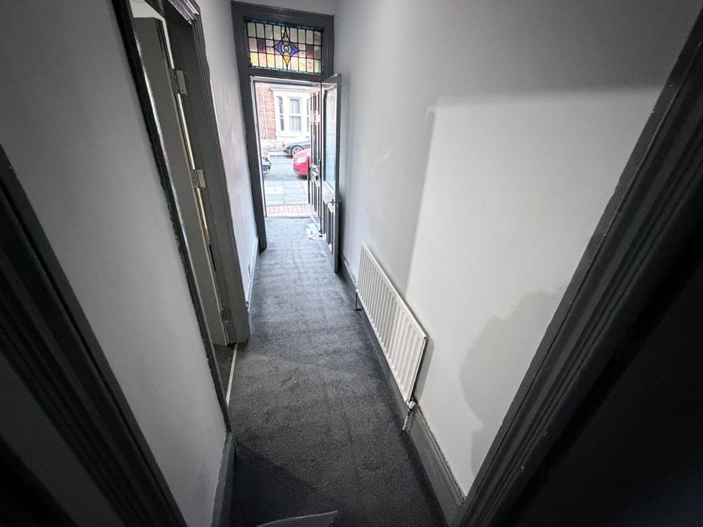 Property photo 3 of 3