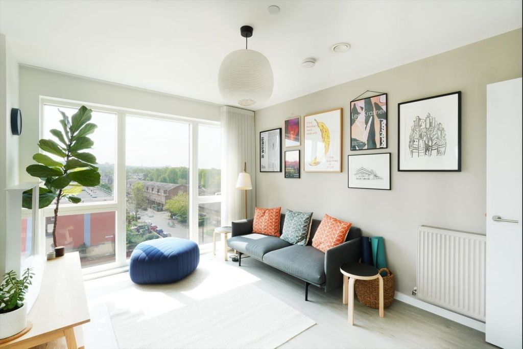 Property photo 3 of 13