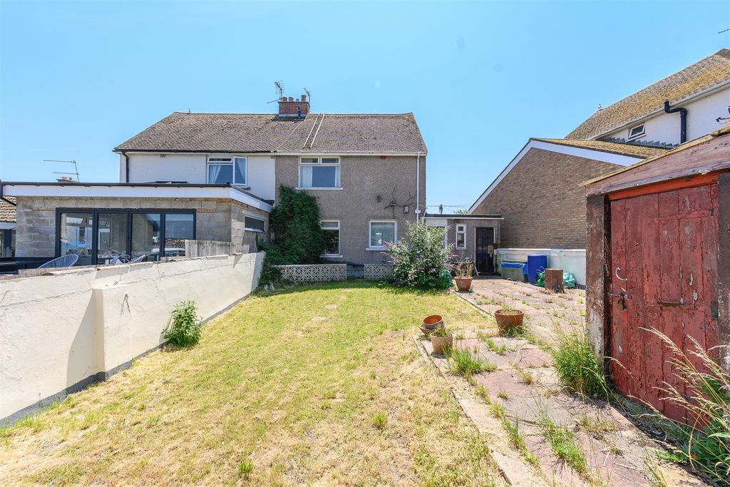 Property photo 2 of 23 Rear Garden