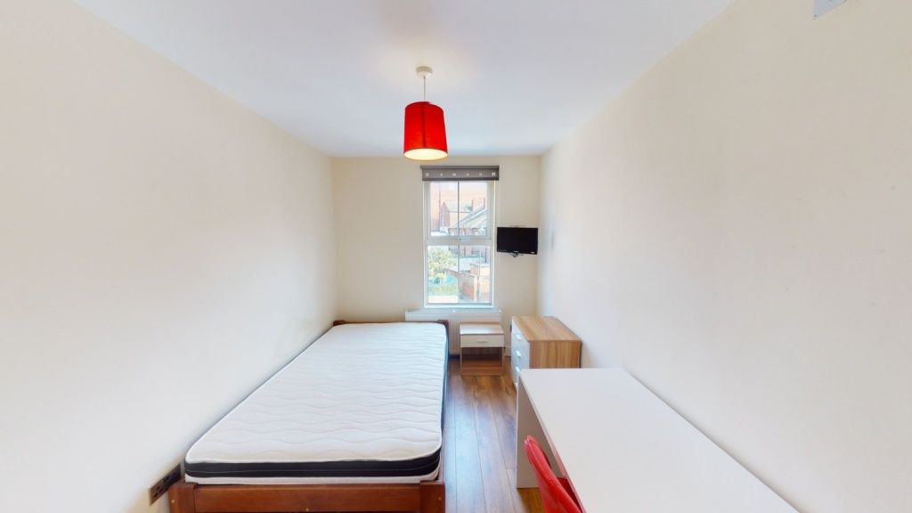 Property photo 1 of 15 A Neat And Simple Single Bedroom Featuring A Bed, ...