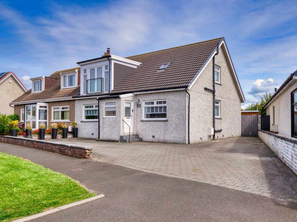 Property photo 1 of 21 5 Bedroom Detached Villa