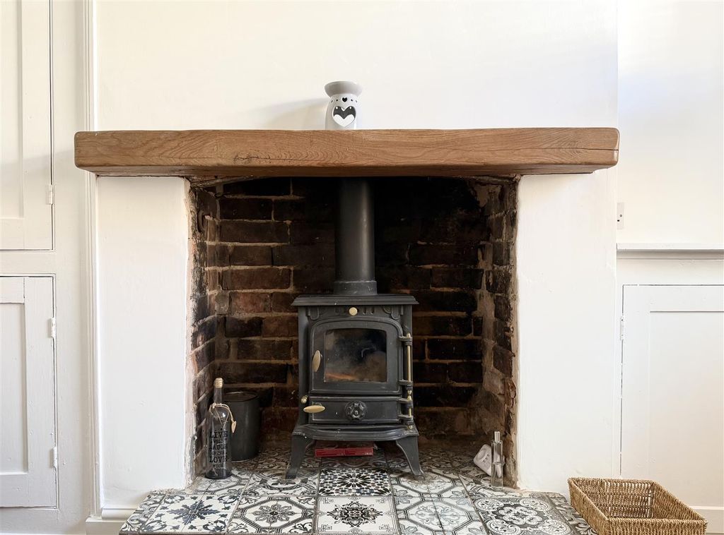 Property photo 3 of 17 3