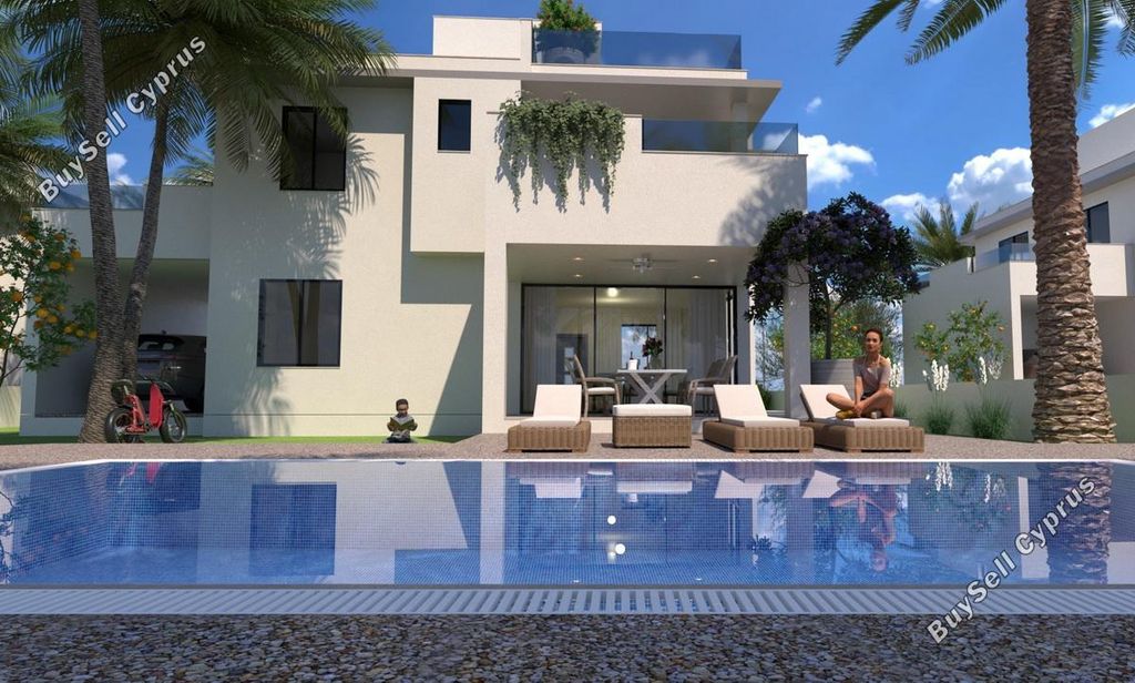 Property photo 1 of 22