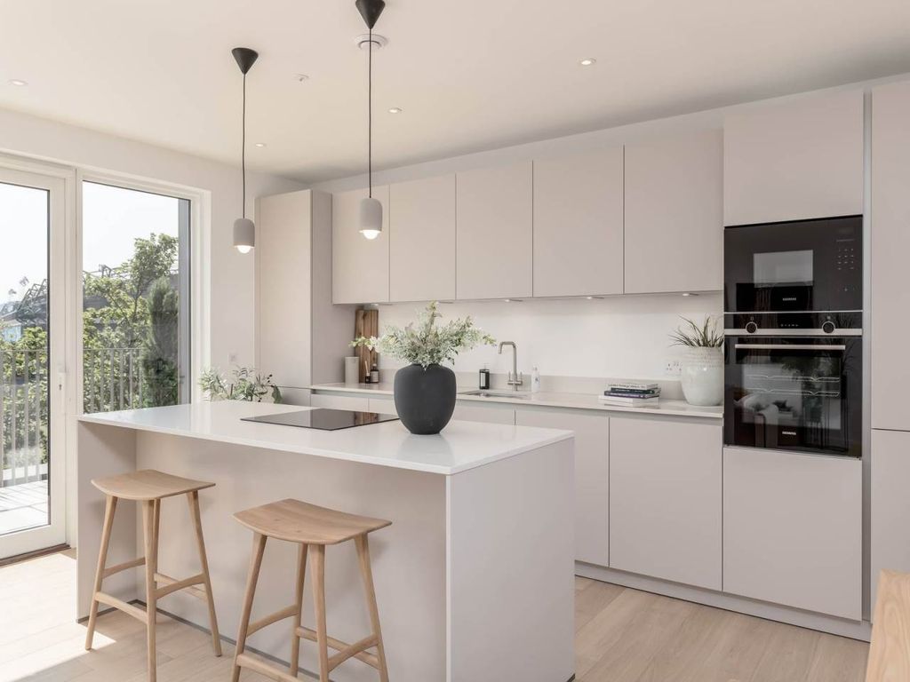 Property photo 2 of 11 79835_Corstorphinerd_016