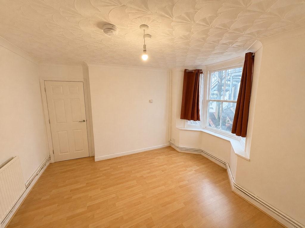 Property photo 3 of 7 Reception Room