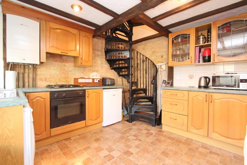 Property photo 3 of 5