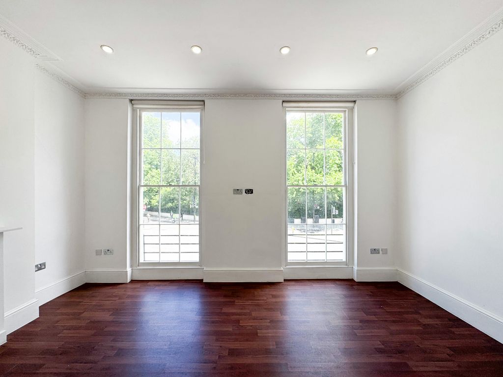 Property photo 3 of 10 Image (24).Jpg