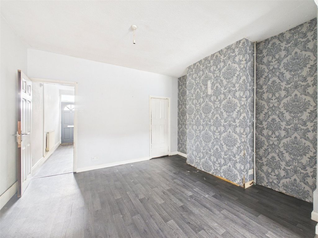 Property photo 3 of 10 Picture No. 07