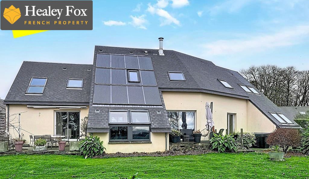 Property photo 1 of 18