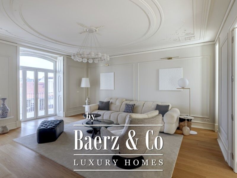 Property photo 2 of 37