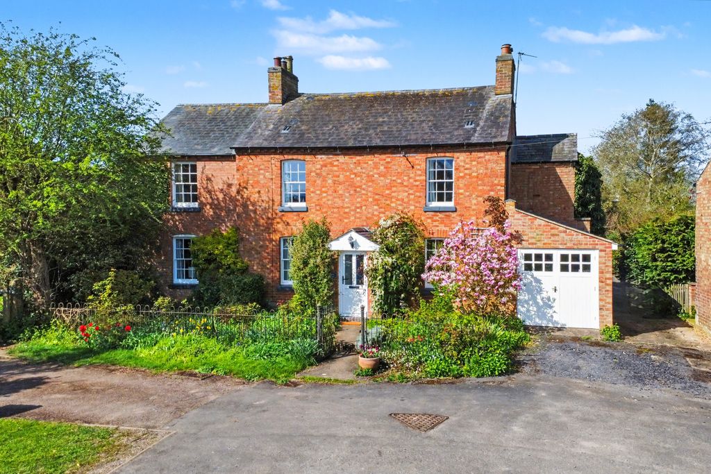 Property photo 1 of 26