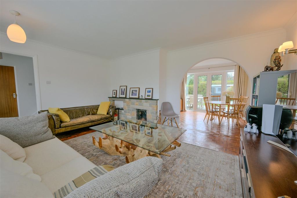 Property photo 2 of 12 3 Birnam-3.Jpg