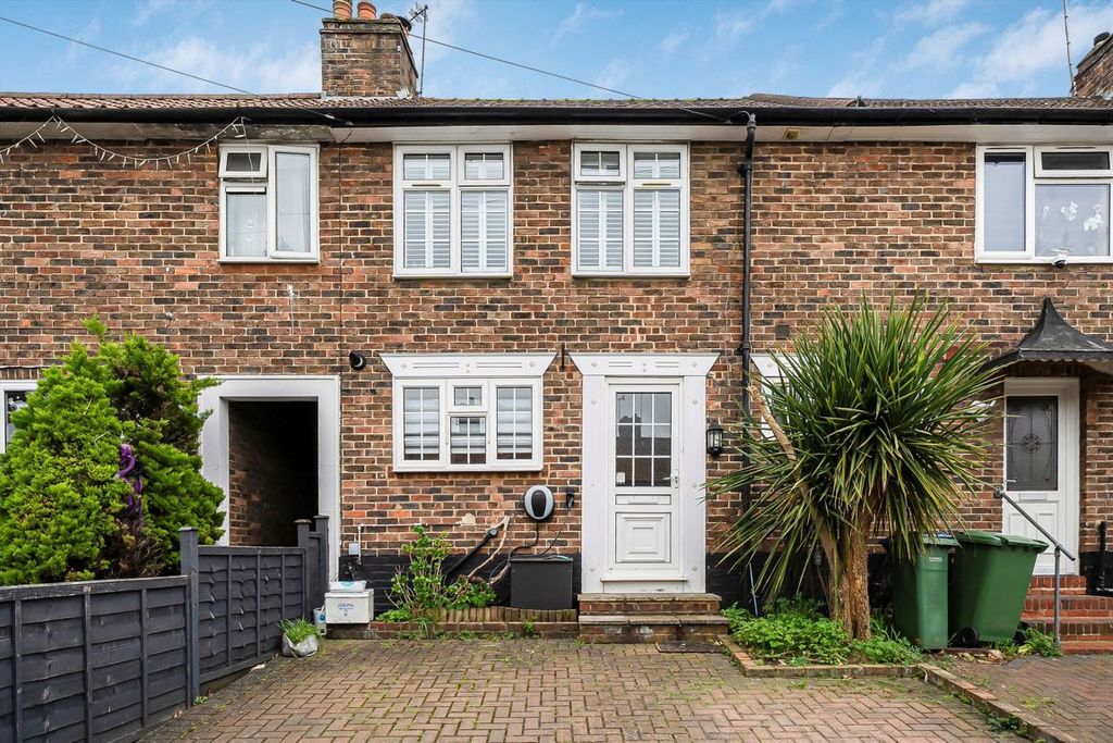 Property photo 1 of 9