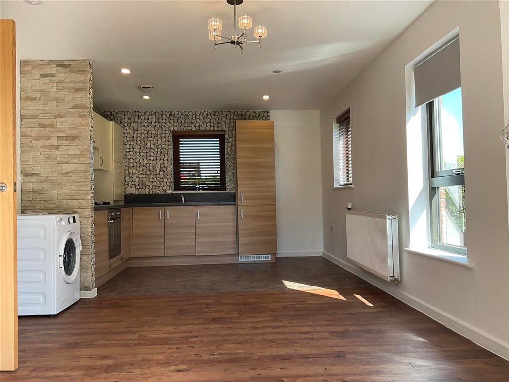 Property photo 2 of 9 Kitchen/Diner C