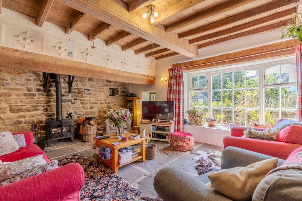 Property photo 2 of 22 5417802