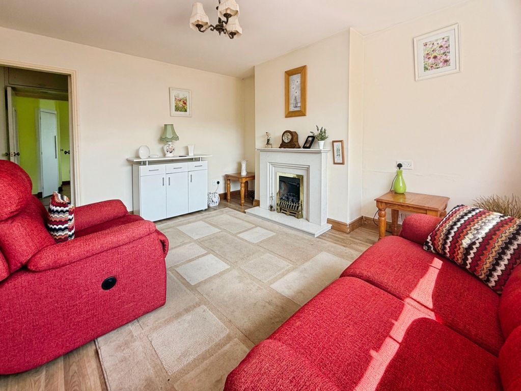 Property photo 3 of 12 Living Room