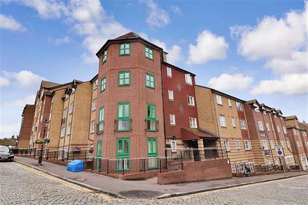 Property photo 1 of 12 (Main)