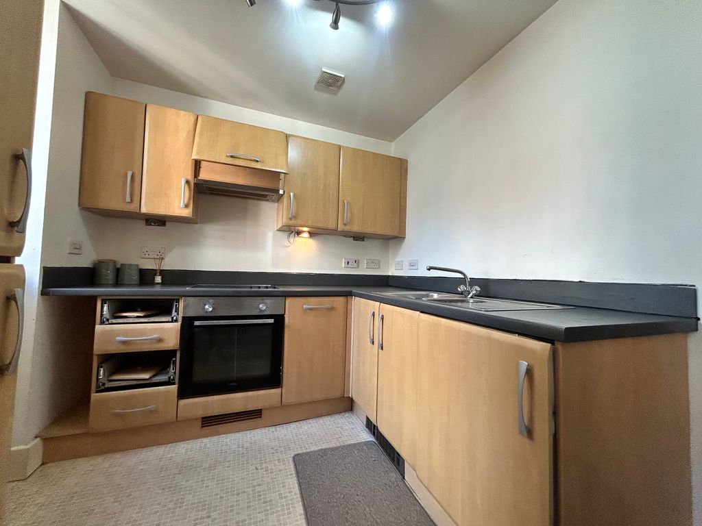 Property photo 3 of 7 Image