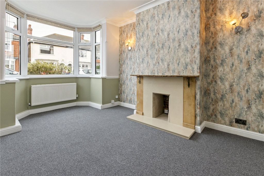 Property photo 2 of 27 Picture No. 03