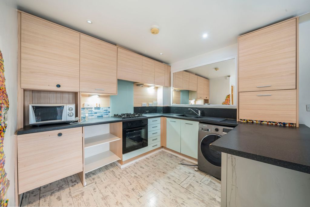 Property photo 2 of 7 Picture No. 05