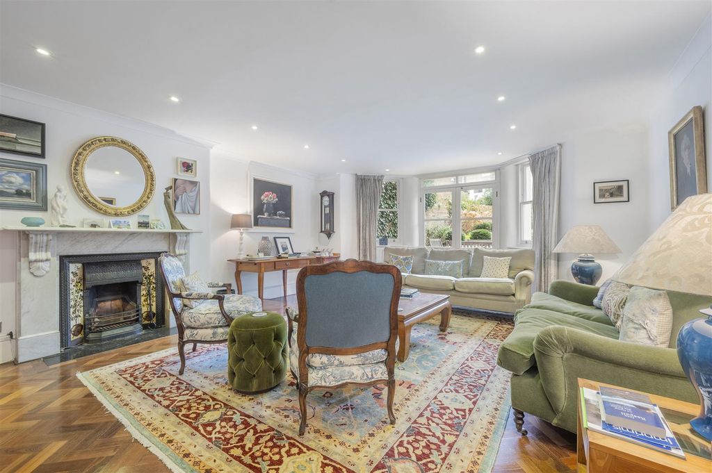 Property photo 3 of 15