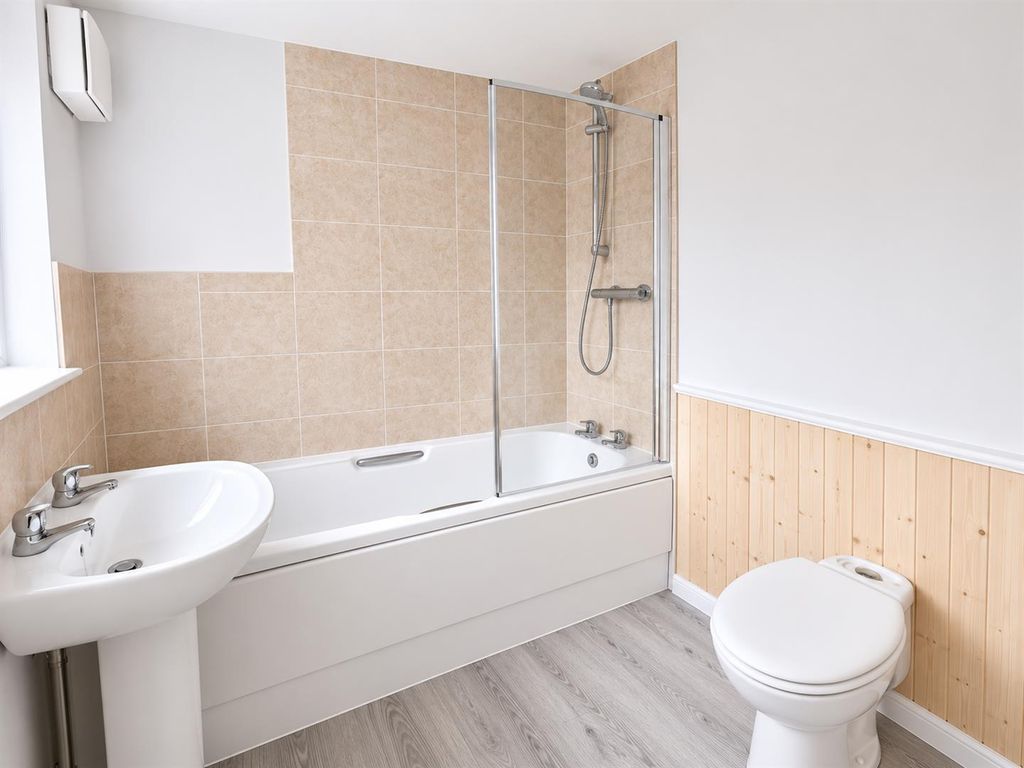 Property photo 2 of 8 Bathroom Image New.Png