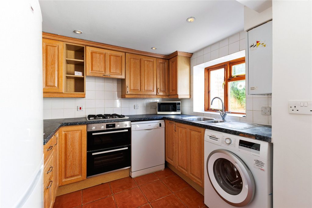 Property photo 3 of 15 Kitchen