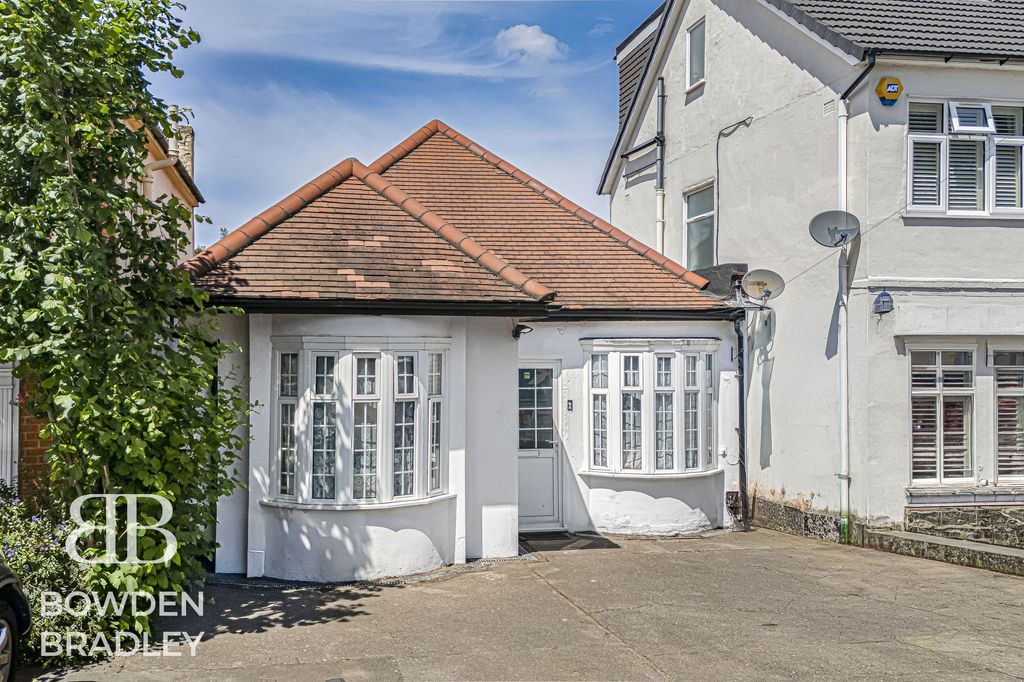 Property photo 1 of 15