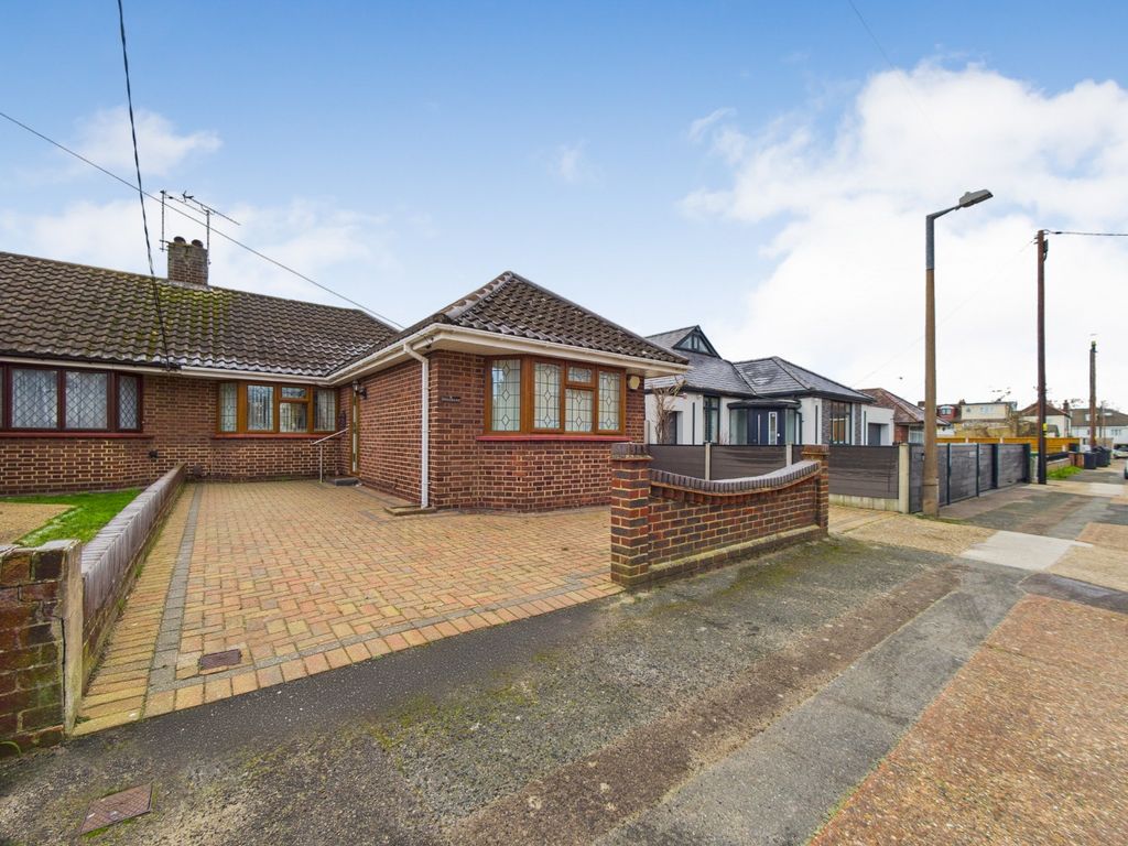 Property photo 1 of 15 4677071