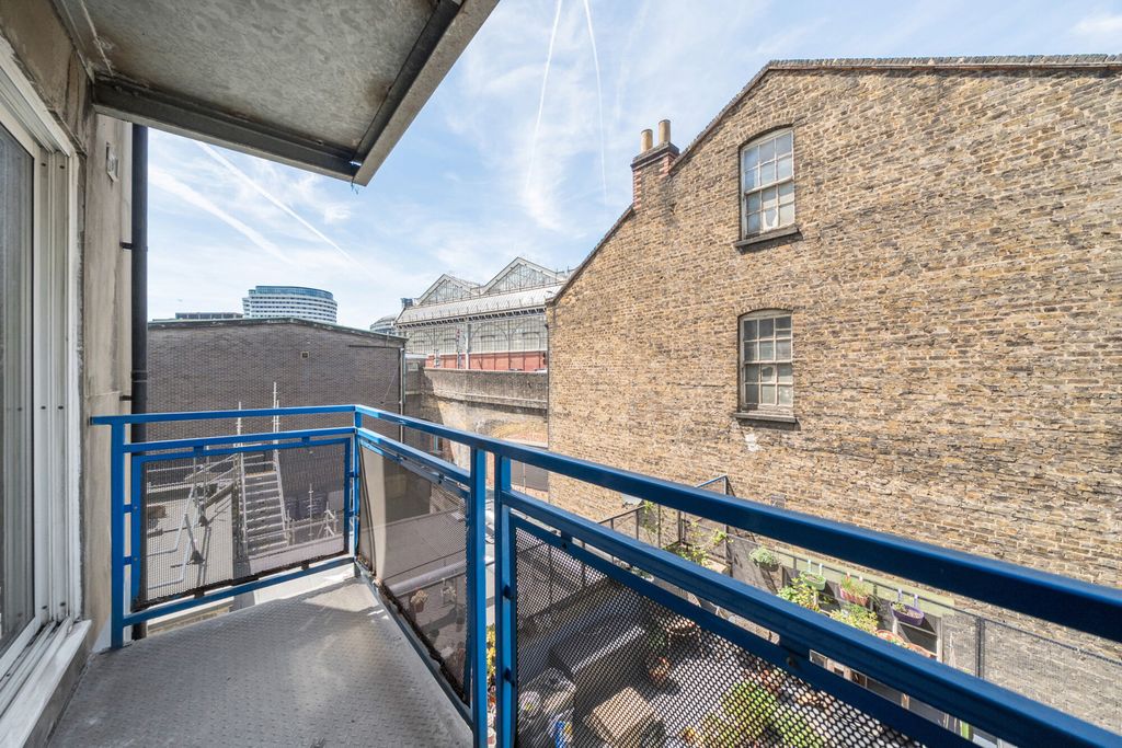 Property photo 2 of 20 1487449-8-6A4Cfbd...