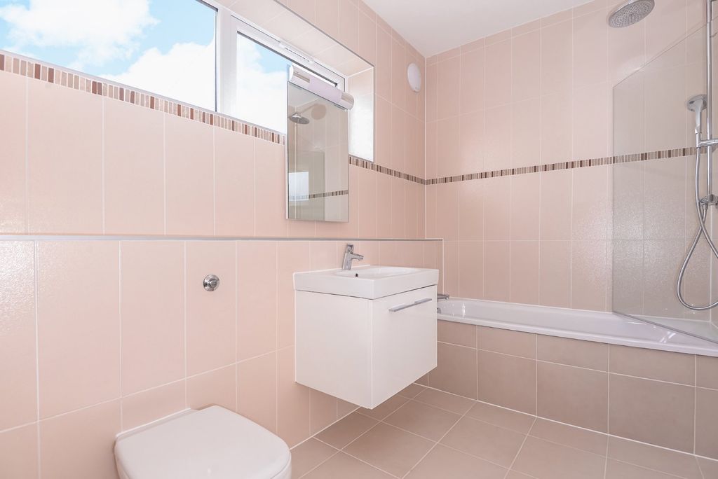 Property photo 3 of 6 Picture No. 03