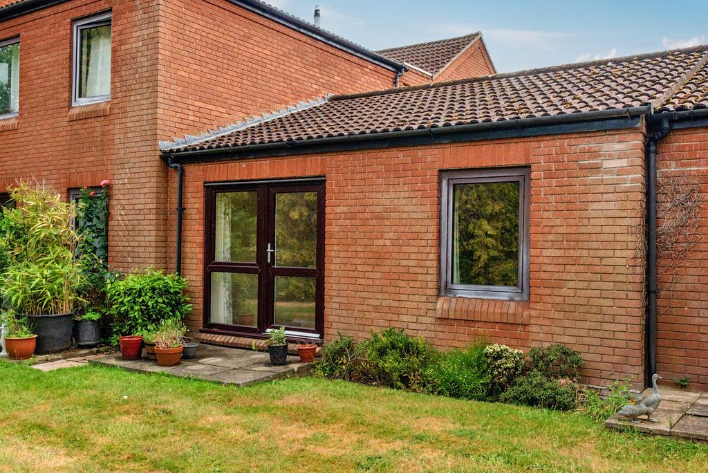 Property photo 1 of 15 1469710-5-6A1Ef55...