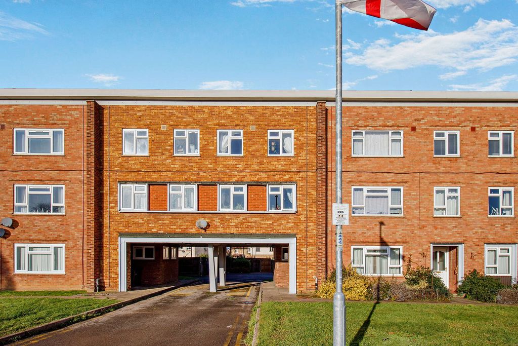 Property photo 1 of 22