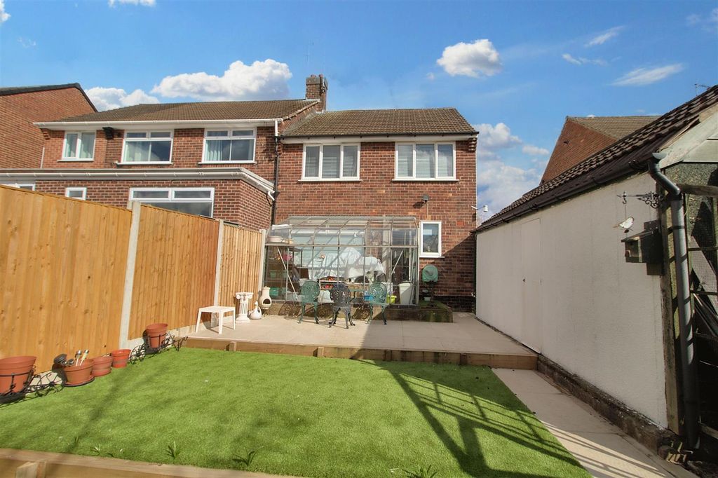 Property photo 2 of 13 Img_3744.Jpg
