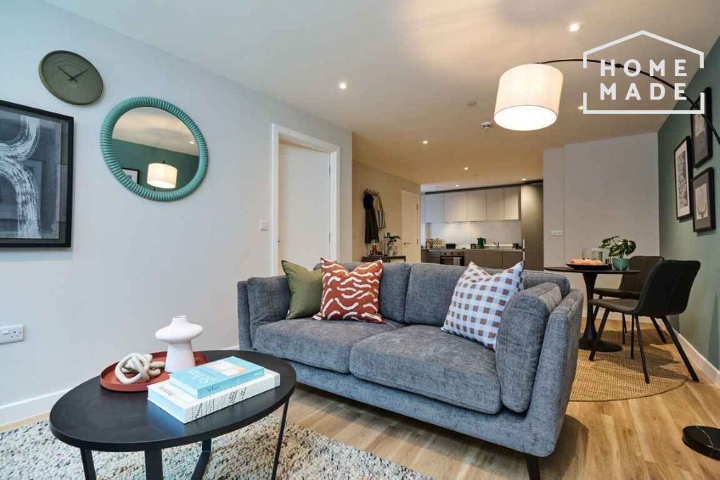 Property photo 1 of 17 204803Fa0d8d9Cdf44F063Cde640