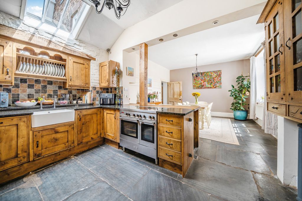 Property photo 2 of 31 Stoodleigh, Seddons