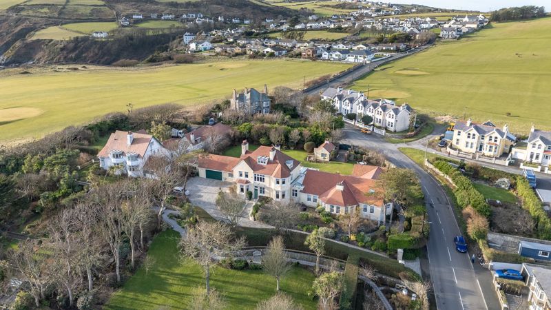 Property photo 1 of 51 Willoughby