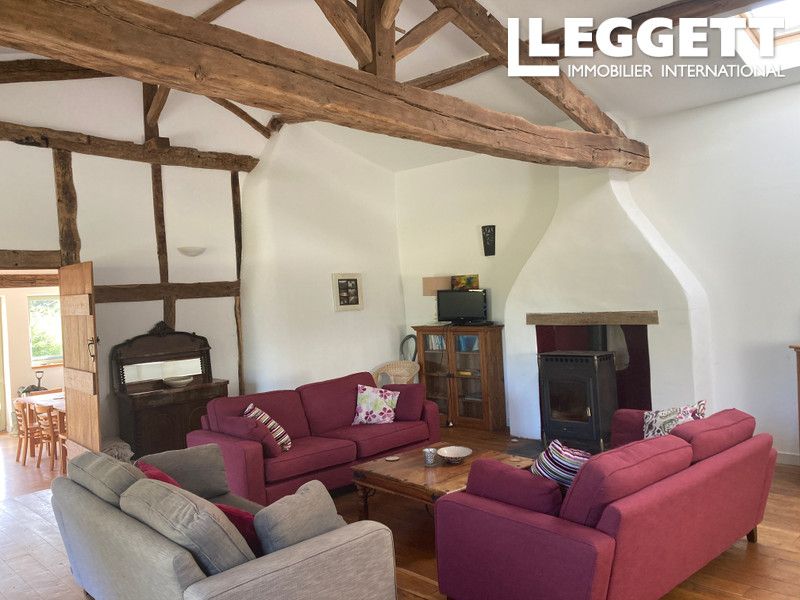 Property photo 3 of 10