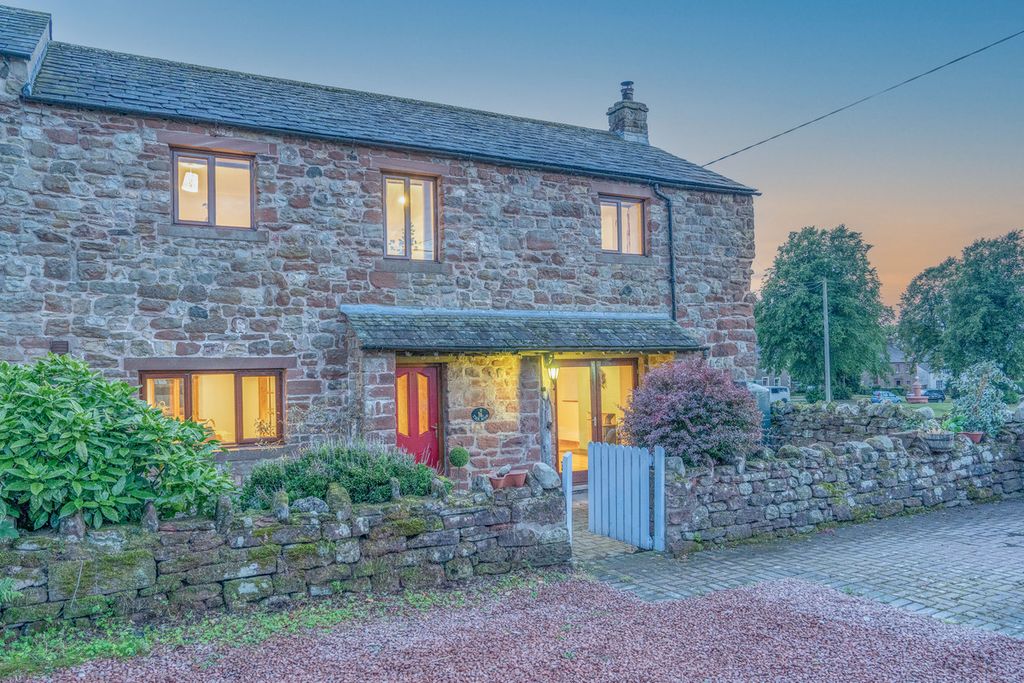 Property photo 1 of 39