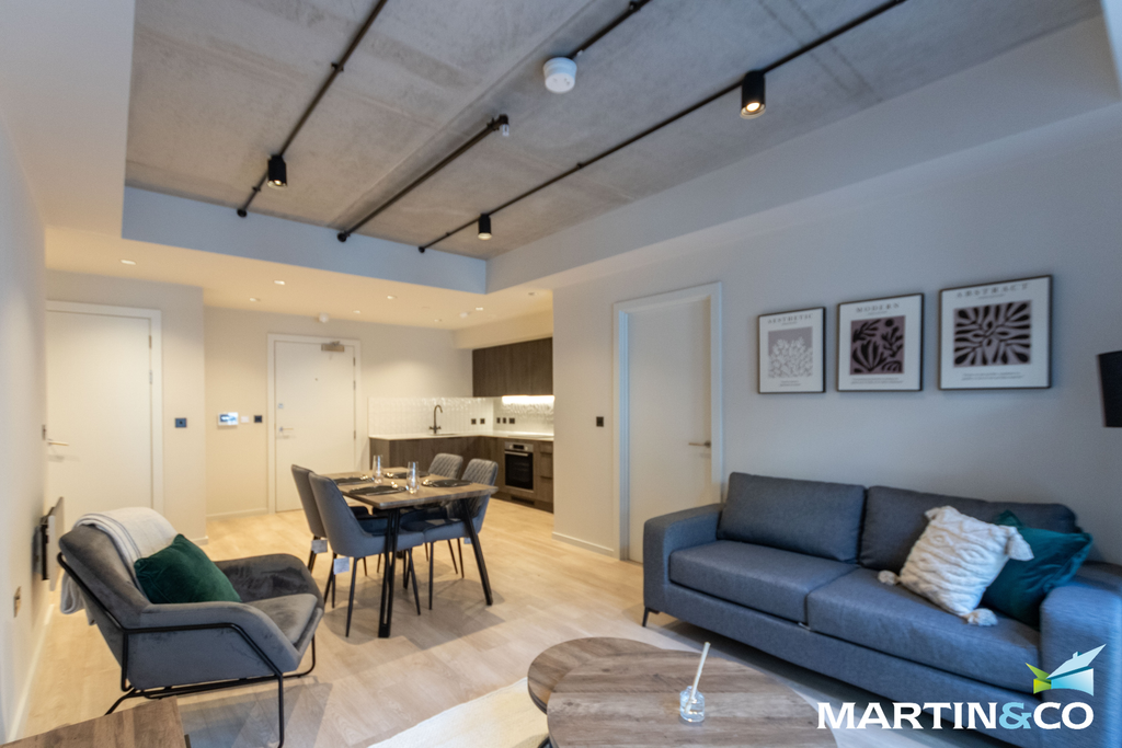 Property photo 3 of 21 Picture5