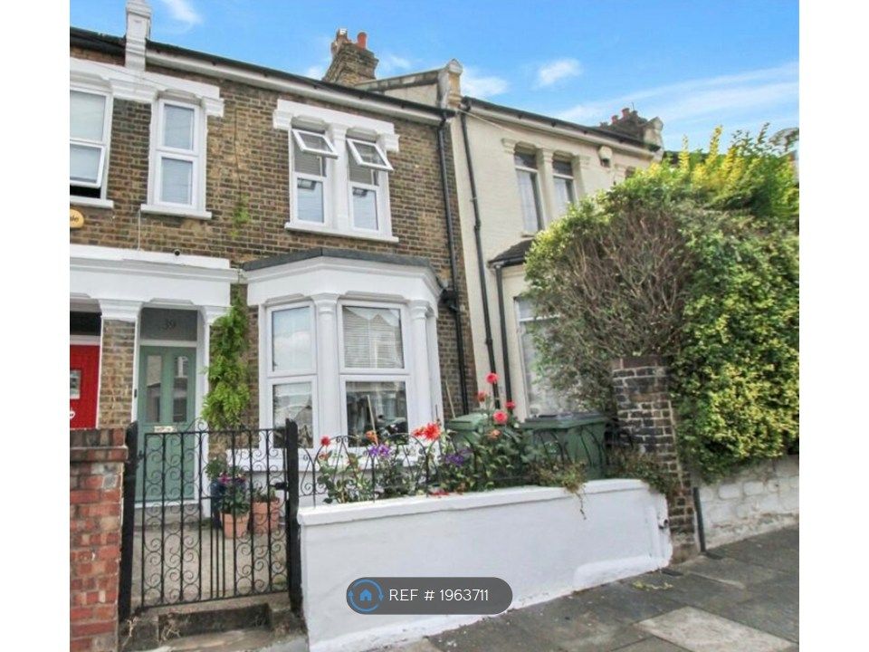 Property photo 3 of 22