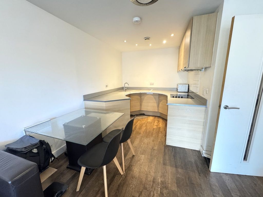 Property photo 2 of 5 Picture No. 03